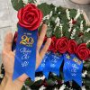 Hoa cài áo Đại Biểu giá rẻ - Đức Cường
